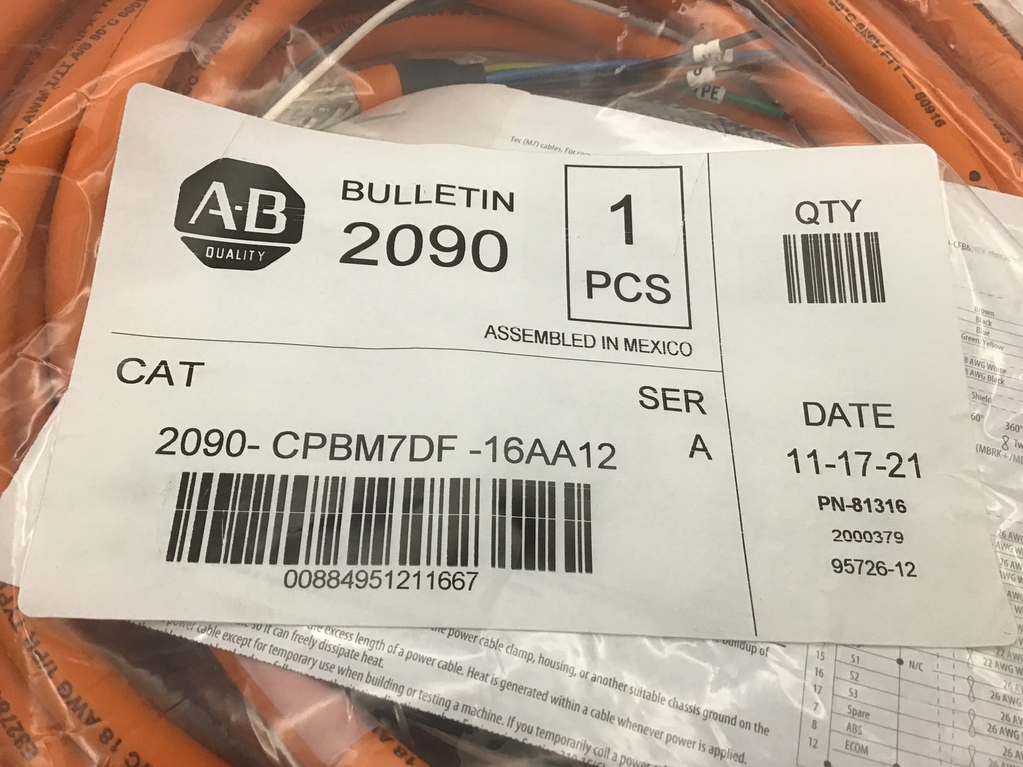 Cable - Allen Bradley - 2090-CPBM7DF-16AA12