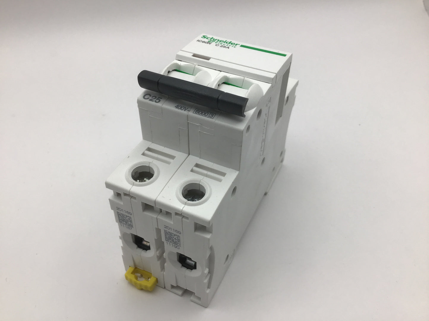 CIRCUIT BREAKER - Schneider - A9F79210